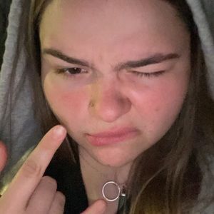 Meet your Posher, Kendra